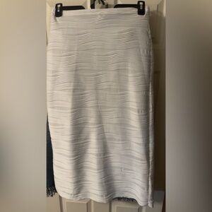 SHEIN White Textured Pencil Skirt